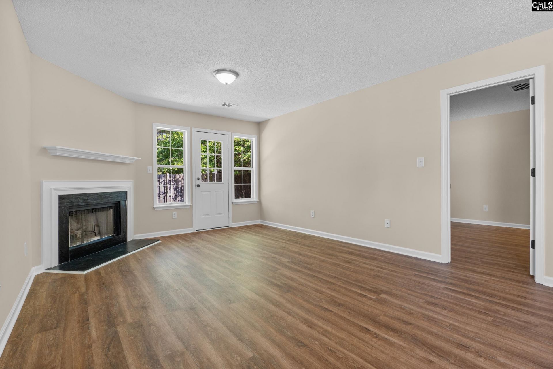 33 Heritage Village Lane  Photo 5