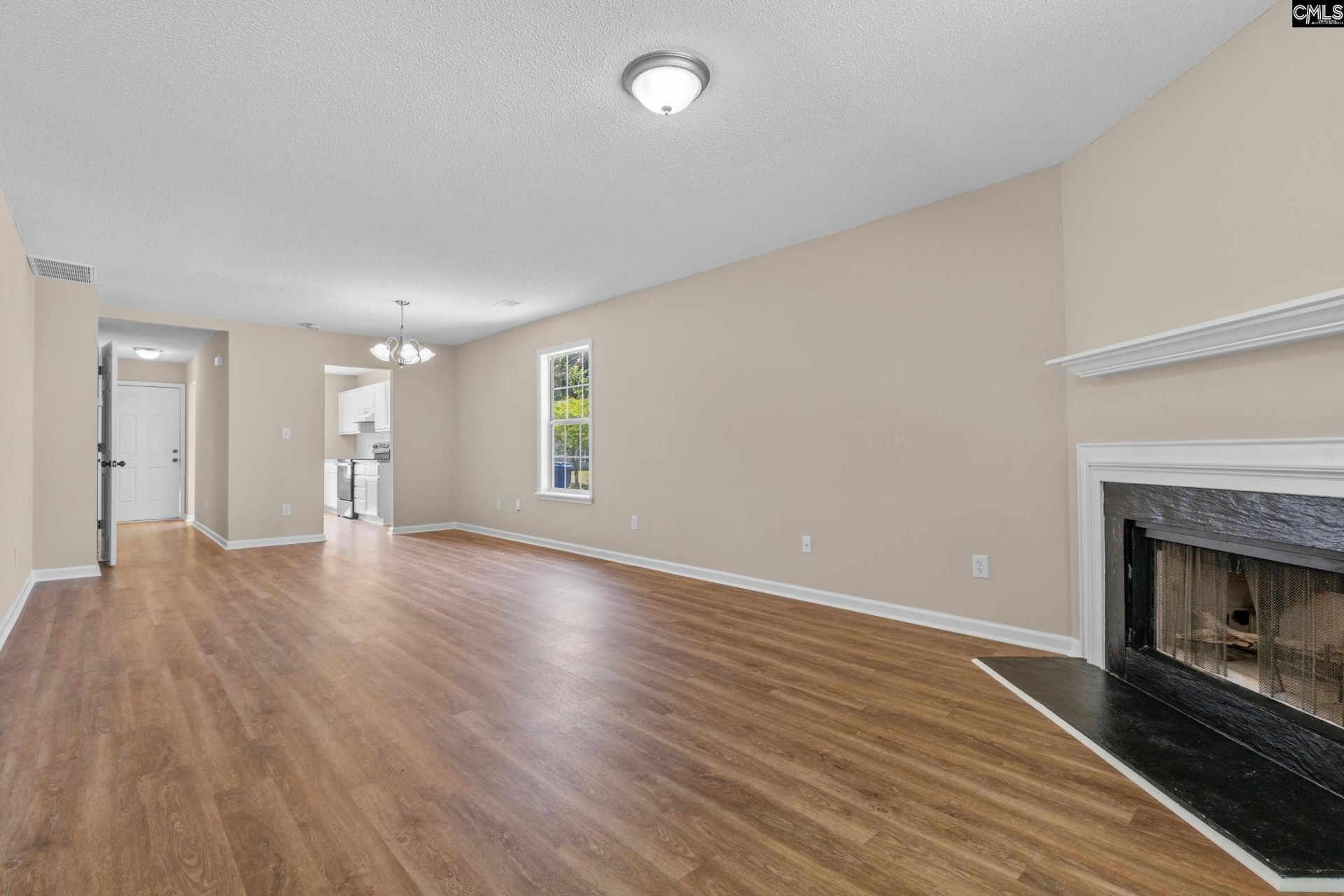 33 Heritage Village Lane  Photo 6