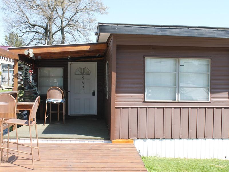 852 Idlewilde Avenue , Newark, OH 43055 Photo 1