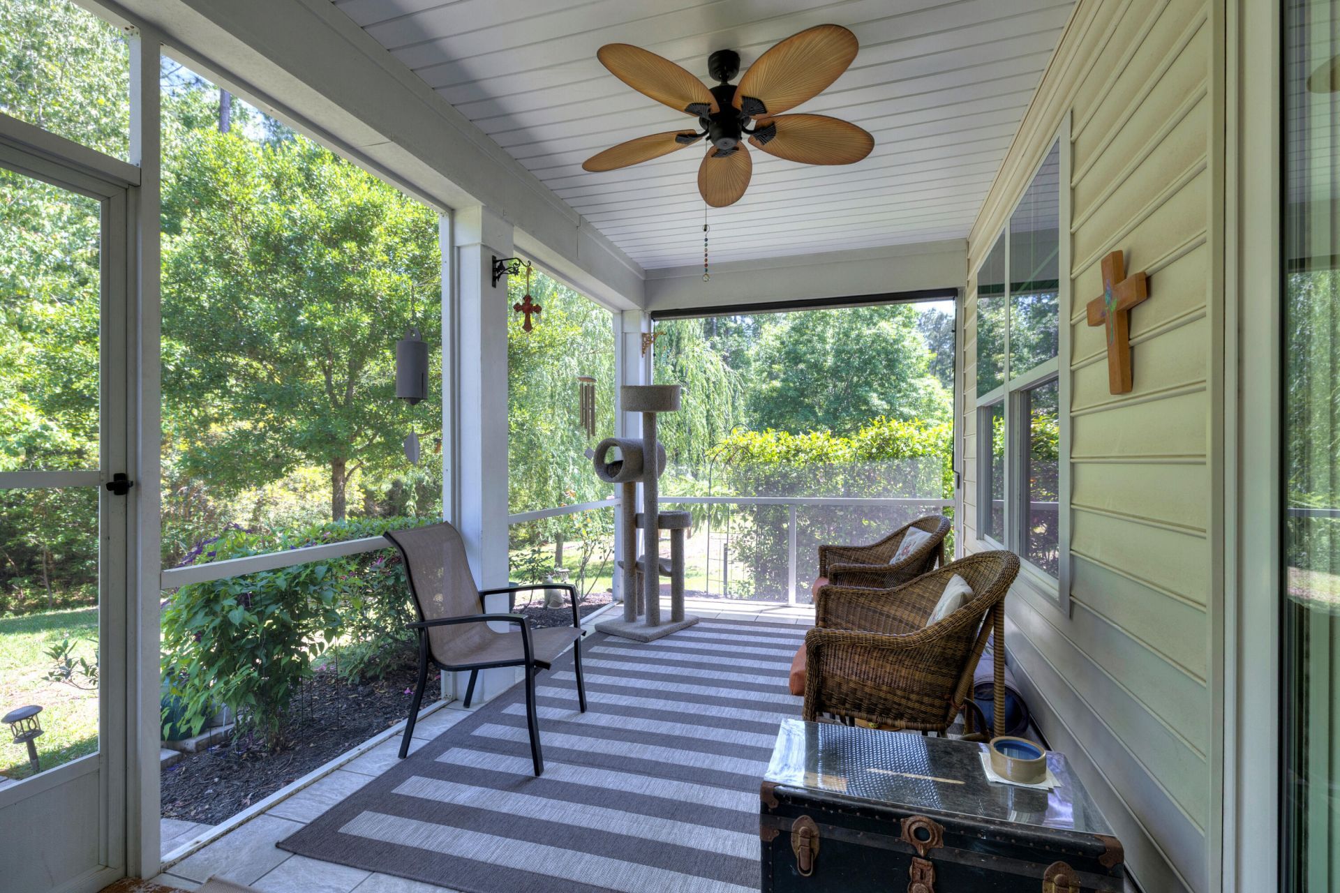 2412 Hummingbird Lane Photo 34