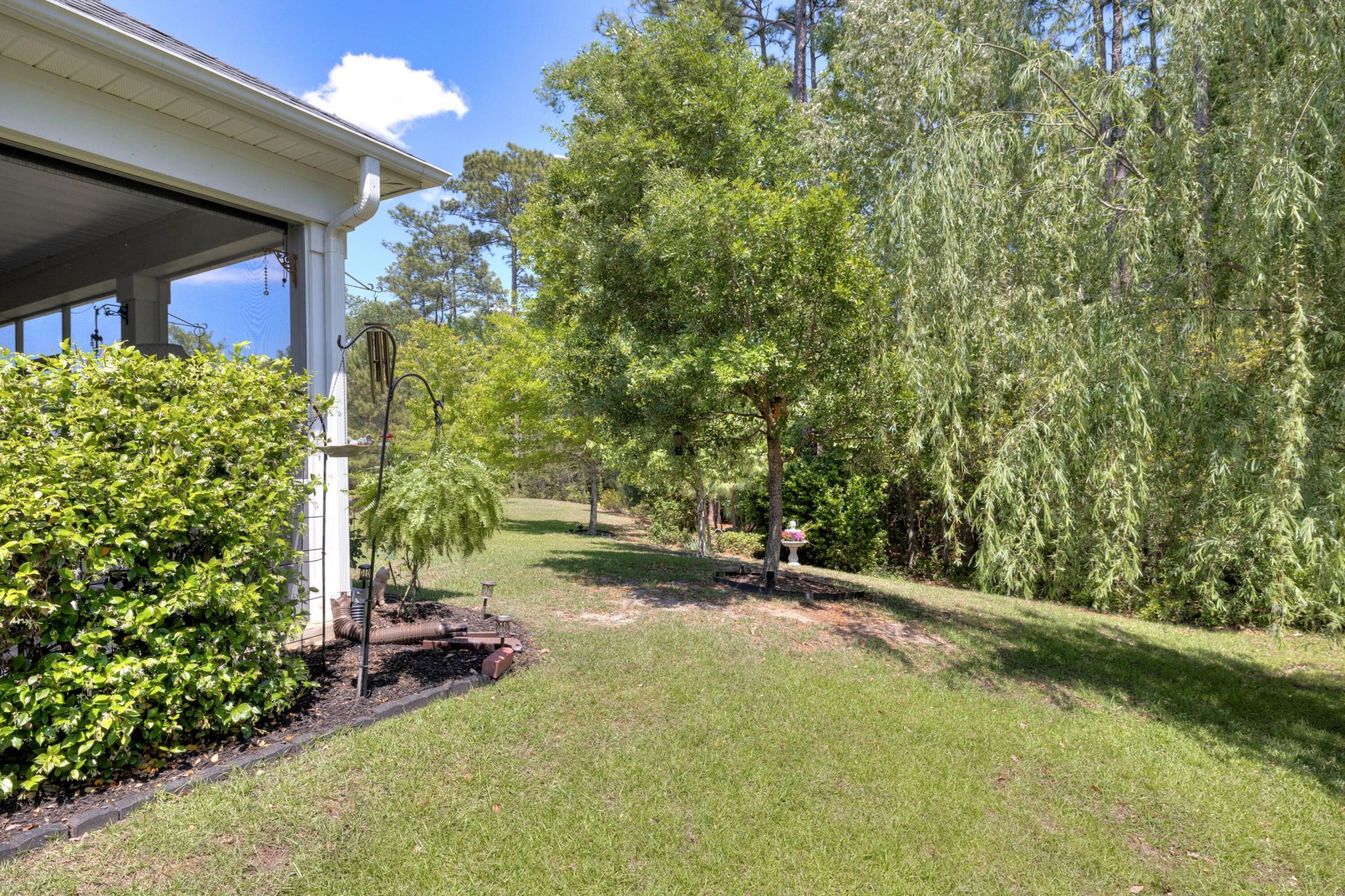 2412 Hummingbird Lane Photo 37