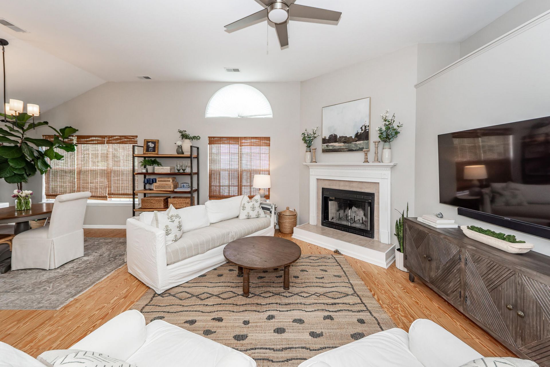 316 Wild Horse Lane Photo 6