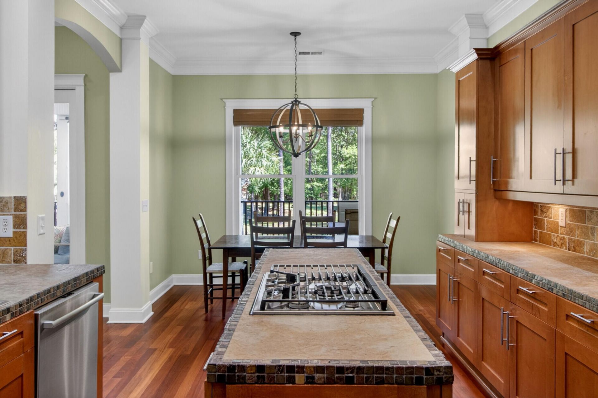 7246 Highway 165 Photo 24