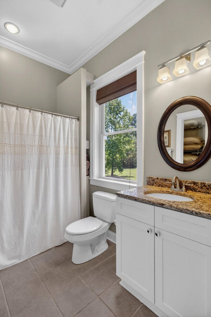 7246 Highway 165 Photo 38