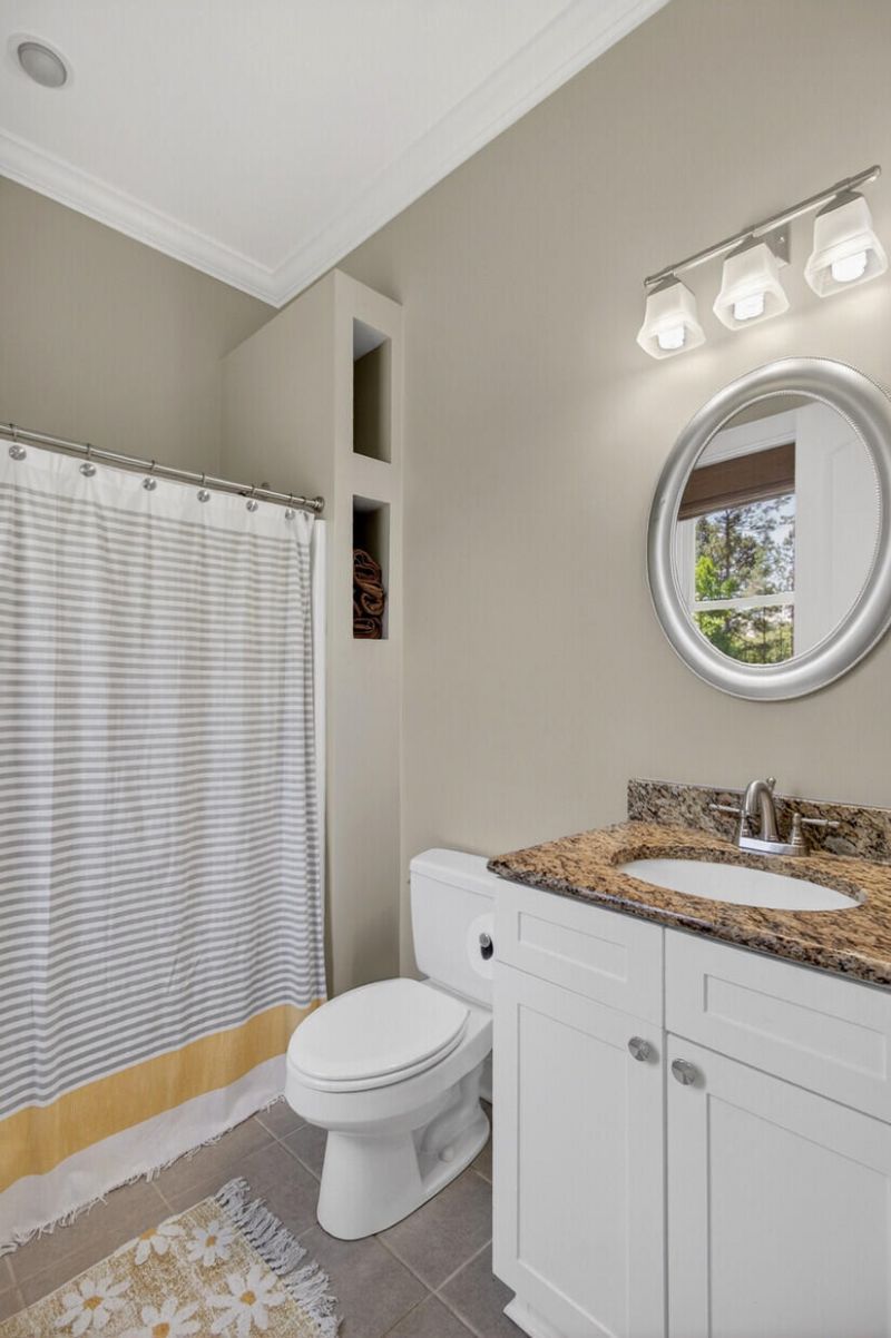 7246 Highway 165 Photo 44