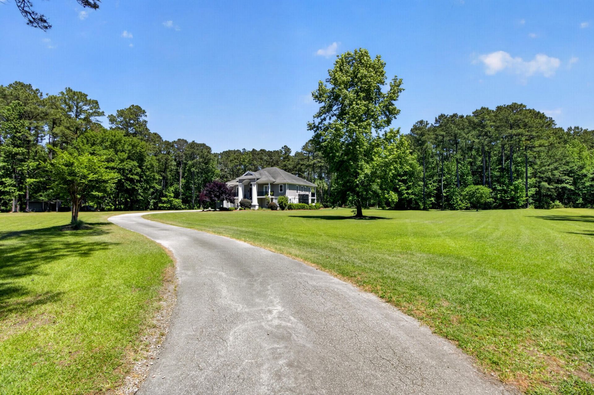 7246 Highway 165 Photo 5