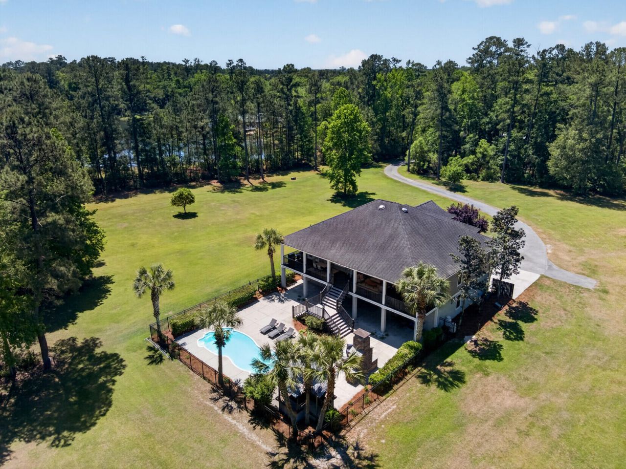 7246 Highway 165 Photo 85