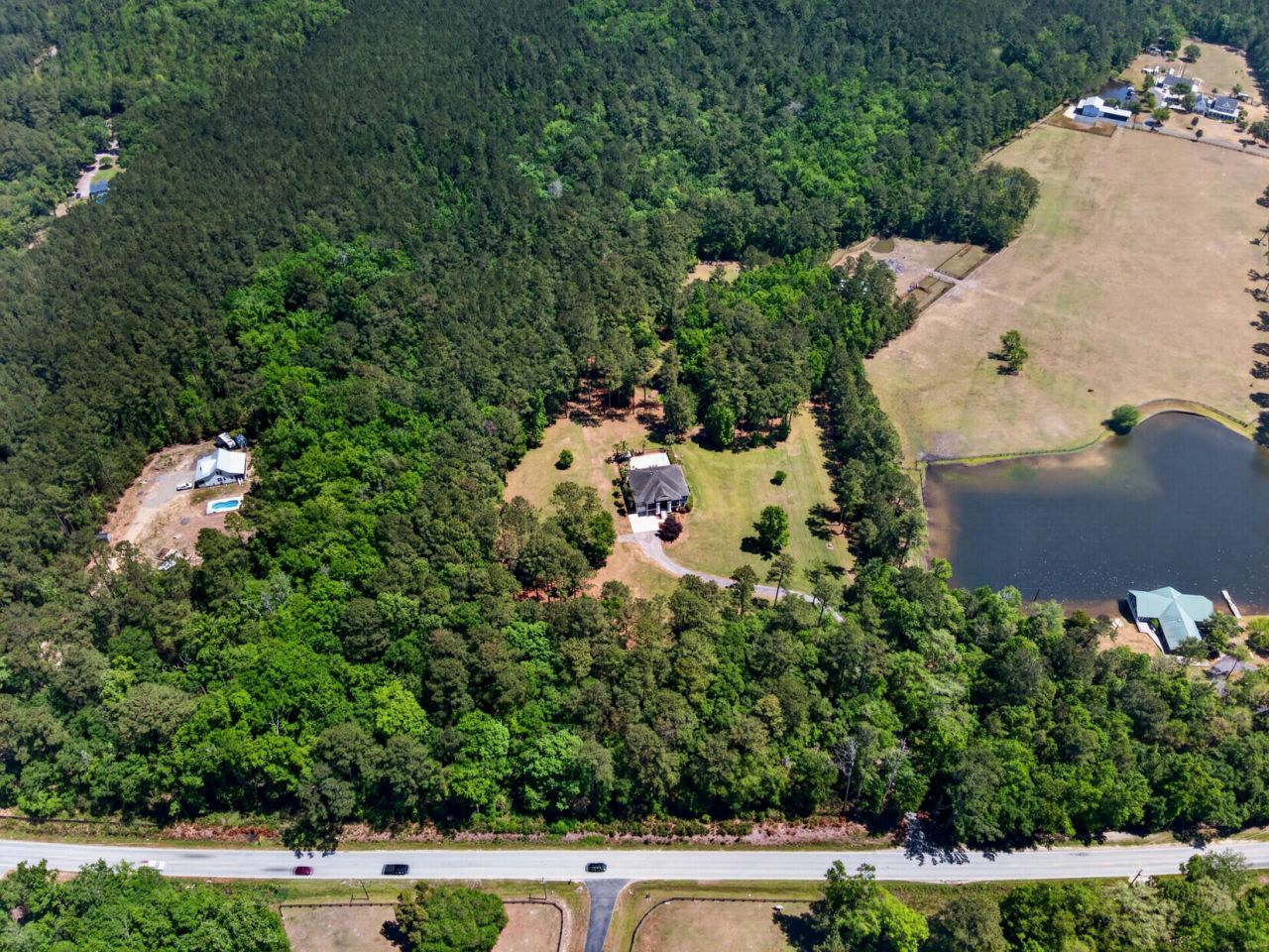 7246 Highway 165 Photo 90