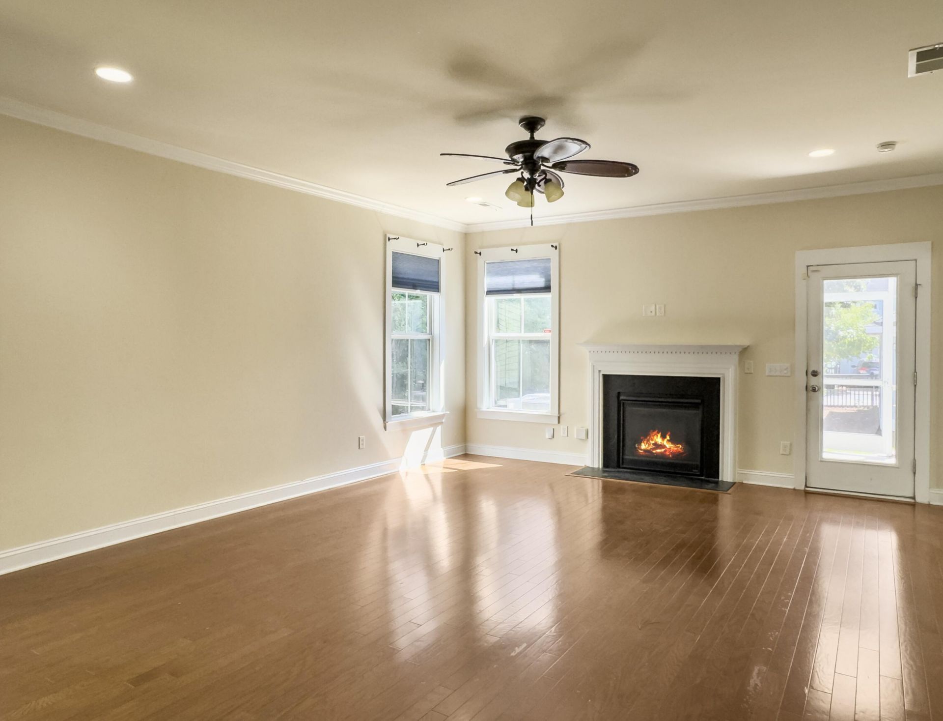 2619 Rutherford Way Photo 11