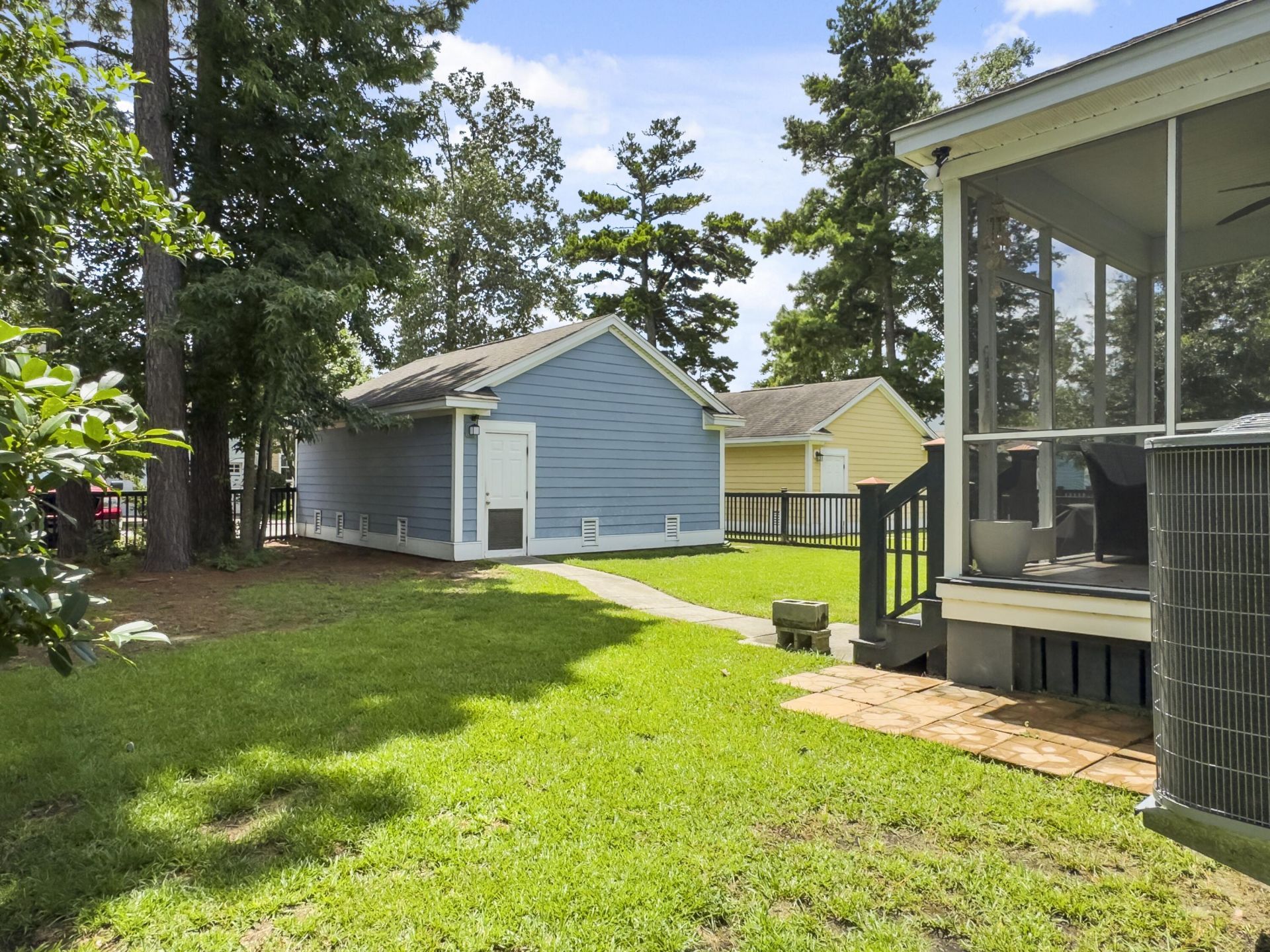 2619 Rutherford Way Photo 25