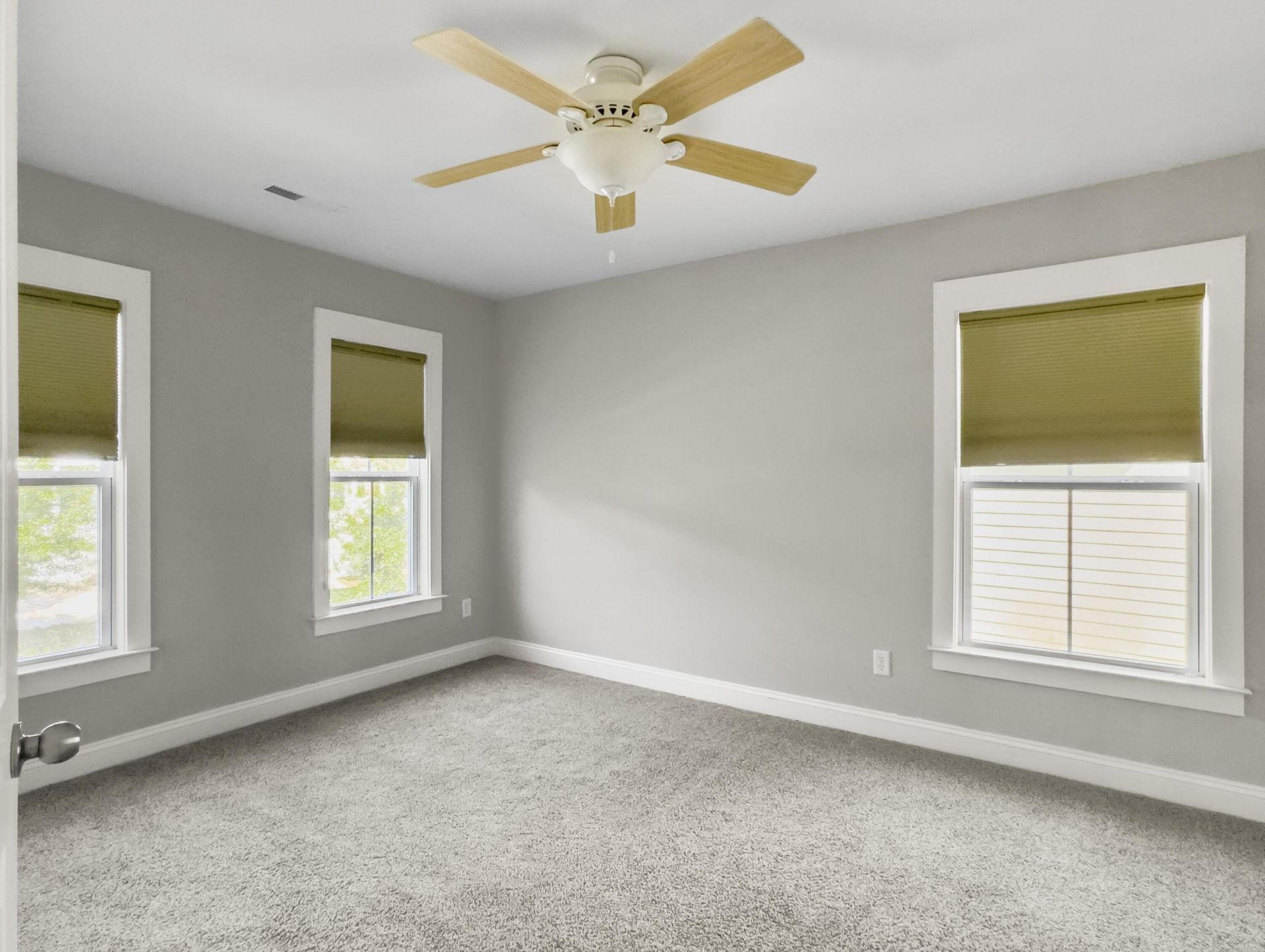 2619 Rutherford Way Photo 33