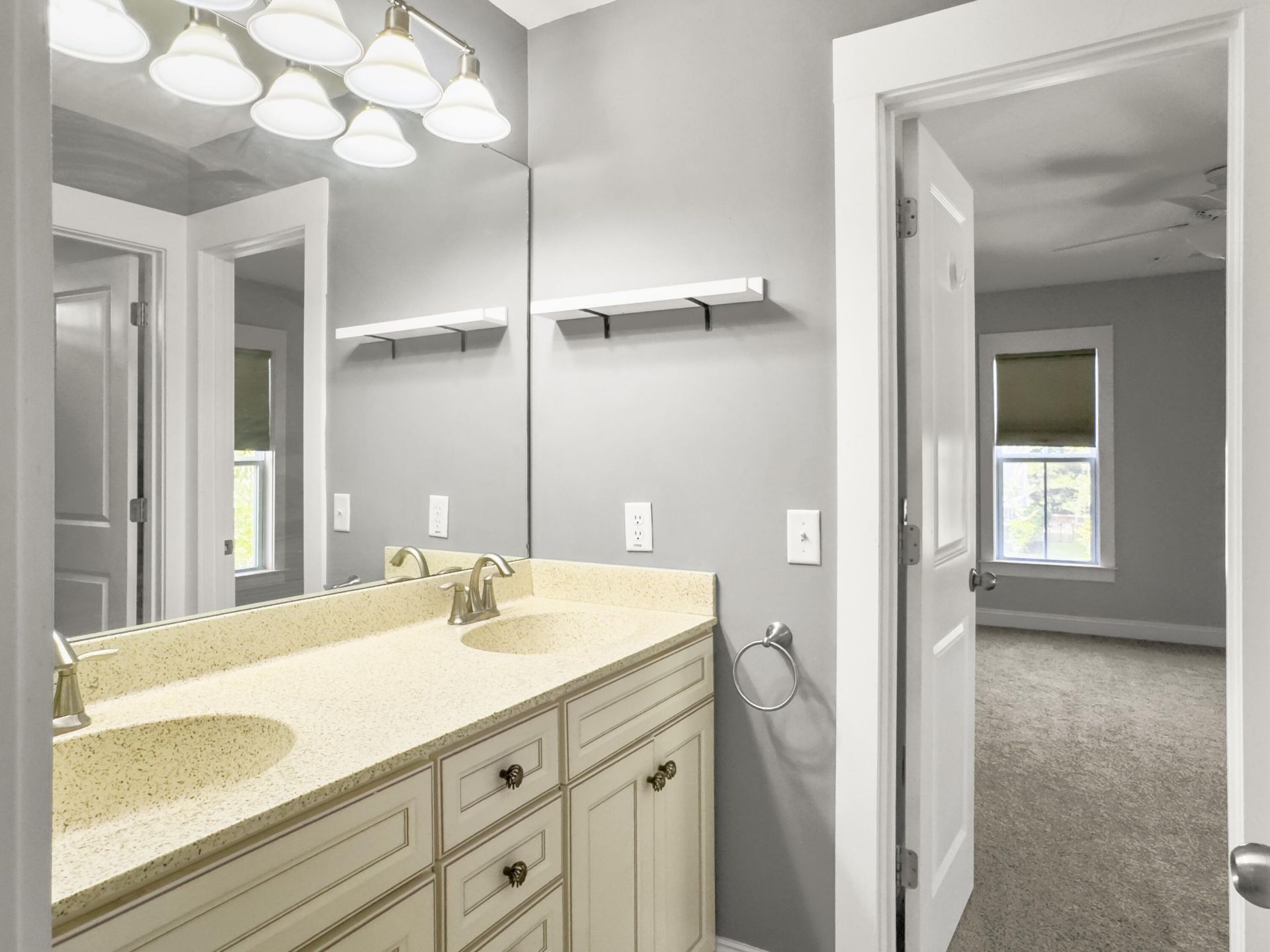 2619 Rutherford Way Photo 34