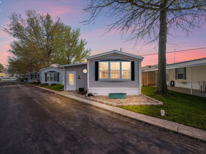 8175 North Shore Boulevard, Unit 64, Marblehead, OH 43440 Photo 1