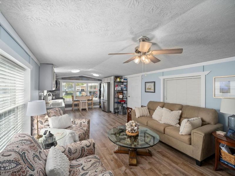 8175 North Shore Boulevard, Unit 64, Marblehead, OH 43440 Photo 11