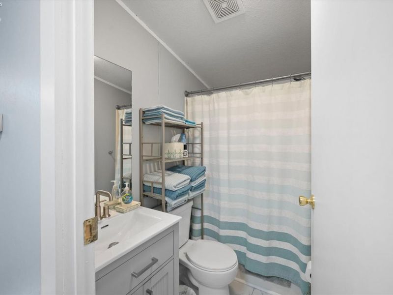 8175 North Shore Boulevard, Unit 64, Marblehead, OH 43440 Photo 16