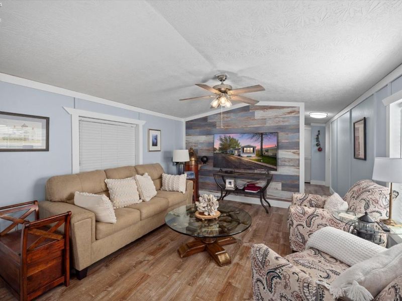 8175 North Shore Boulevard, Unit 64, Marblehead, OH 43440 Photo 9