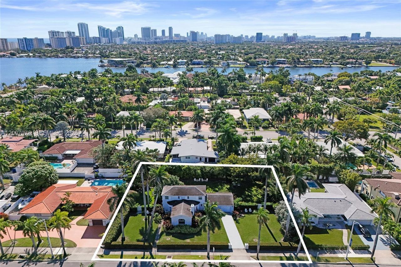 940 Hollywood Blvd , Hollywood, FL 33019 Photo