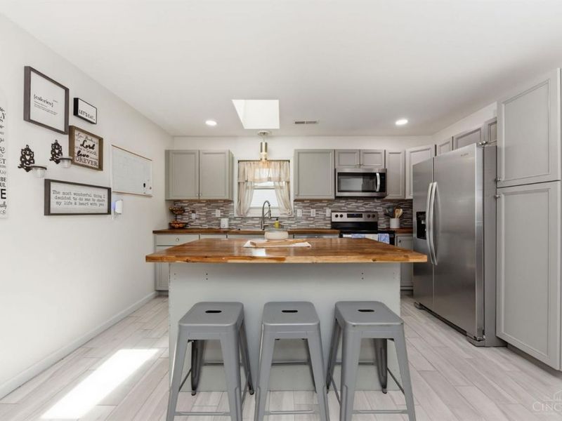 307 W 3rd Street, Georgetown, OH 45121 Photo 10