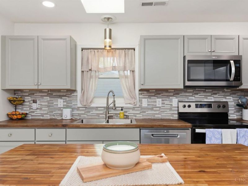 307 W 3rd Street, Georgetown, OH 45121 Photo 13