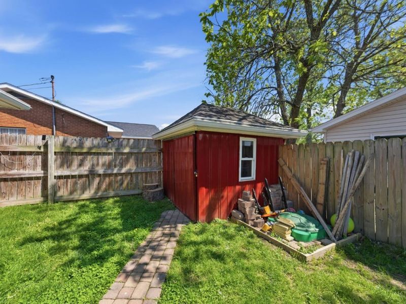 307 W 3rd Street, Georgetown, OH 45121 Photo 26