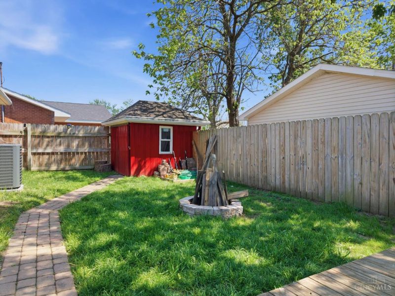 307 W 3rd Street, Georgetown, OH 45121 Photo 4