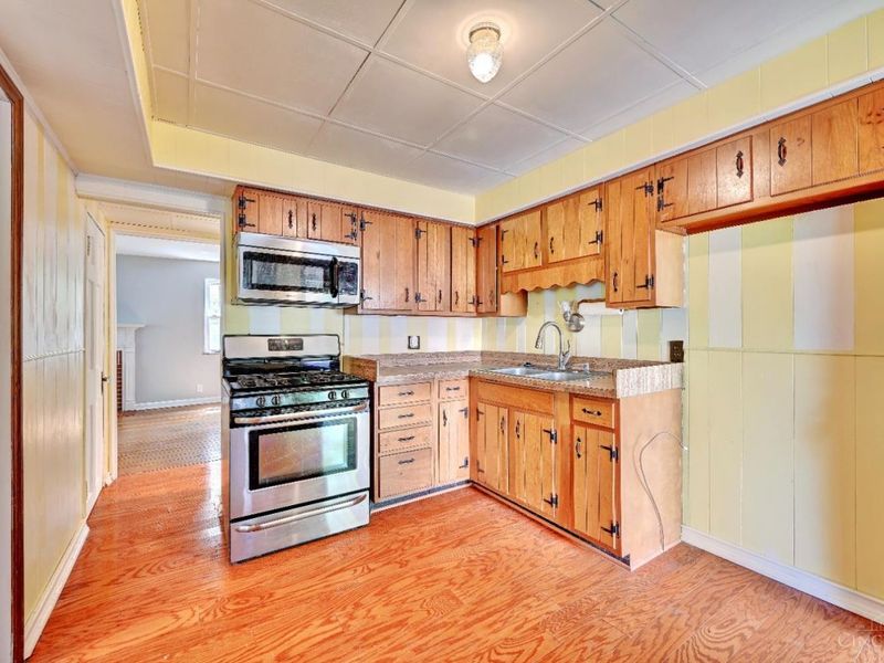 3401 Ferncroft Drive, Cincinnati, OH 45211 Photo 21