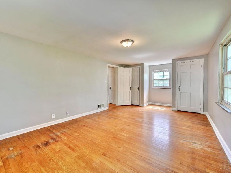 3401 Ferncroft Drive, Cincinnati, OH 45211 Photo 8