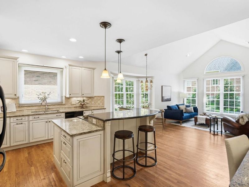 7753 Oyster Bay Lane, Newtown, OH 45244 Photo 16