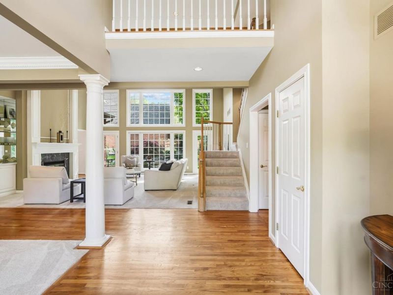 7753 Oyster Bay Lane, Newtown, OH 45244 Photo 9