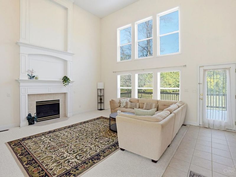 2585 Hingham Lane, Centerville, OH 45459 Photo 4