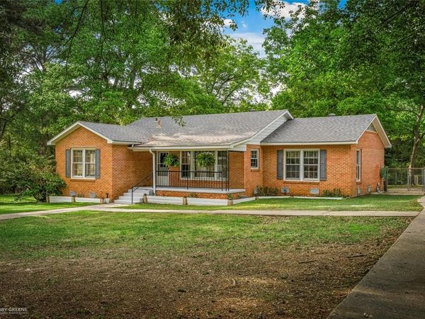 307 Emerald Drive , Minden, LA 71055