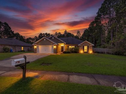 8135 Nevada St Navarre, FL 32566