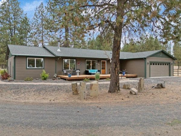 25106 W Carman Ln, Cheney, WA 99004