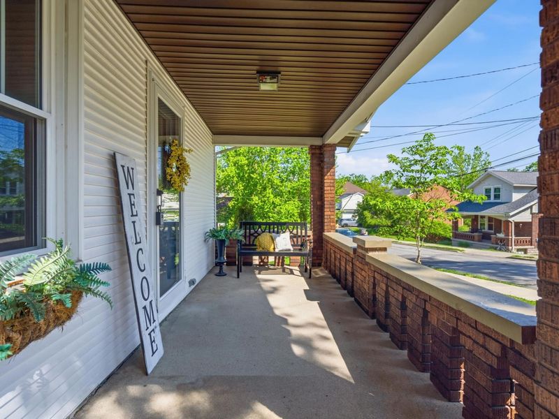 9 Ridgeway Avenue, Fort Thomas, KY 41075 Photo 2