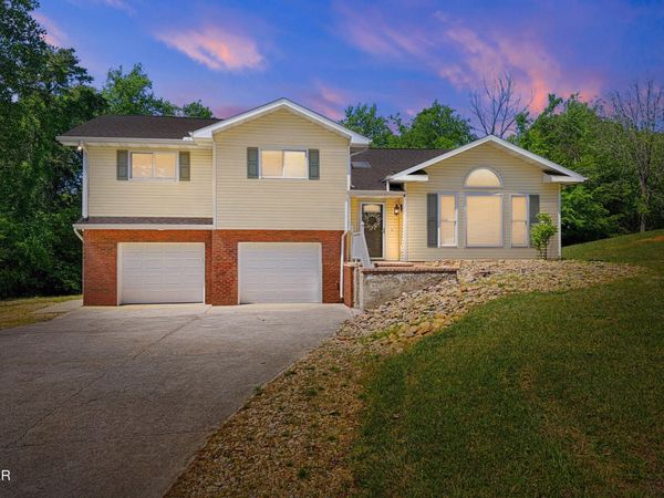 3230 Four M Circle, Kodak, TN 37764