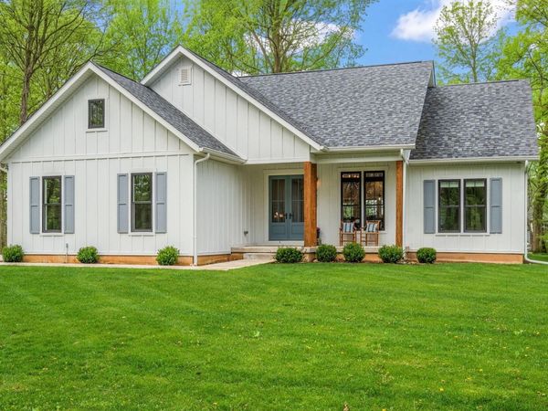 3574 S Maple Lane Court , La Porte, IN 46350