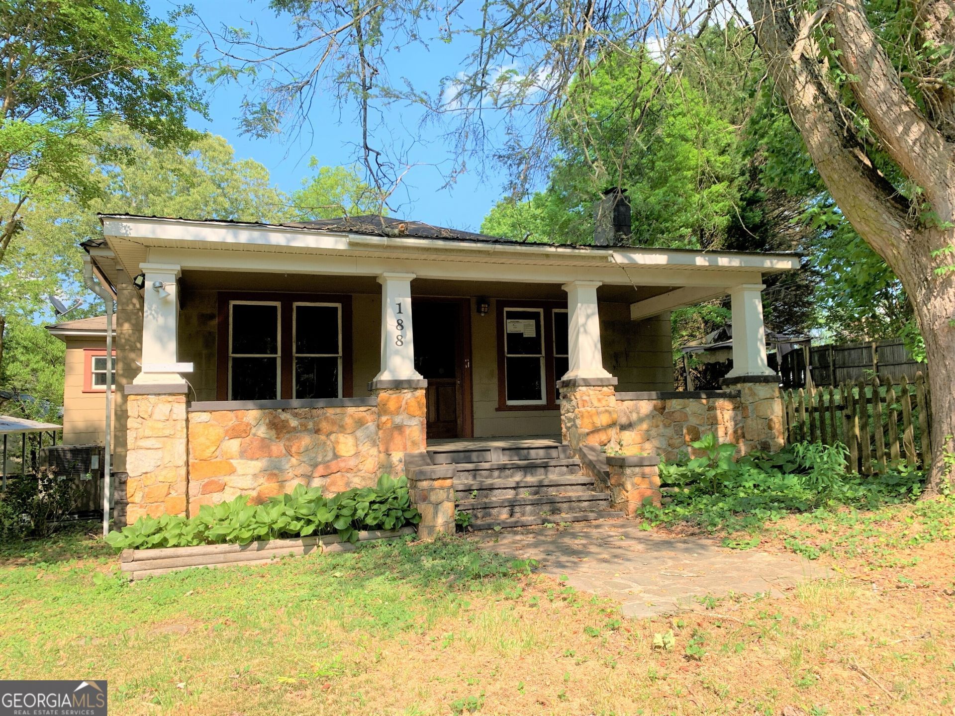 188 Hoyt Street, Cornelia, GA 30531 Main Photo