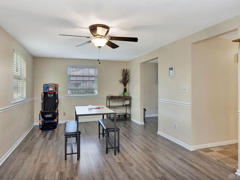 7134 Montague Road, Huber Heights, OH 45424 Photo 11