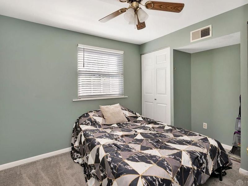 7134 Montague Road, Huber Heights, OH 45424 Photo 23