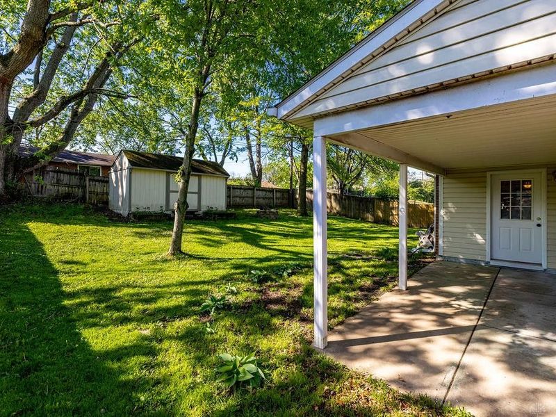 7134 Montague Road, Huber Heights, OH 45424 Photo 3