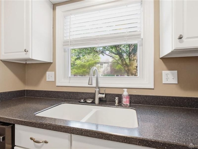 2136 Hewitt Avenue, Unit 2136, Kettering, OH 45440 Photo 11