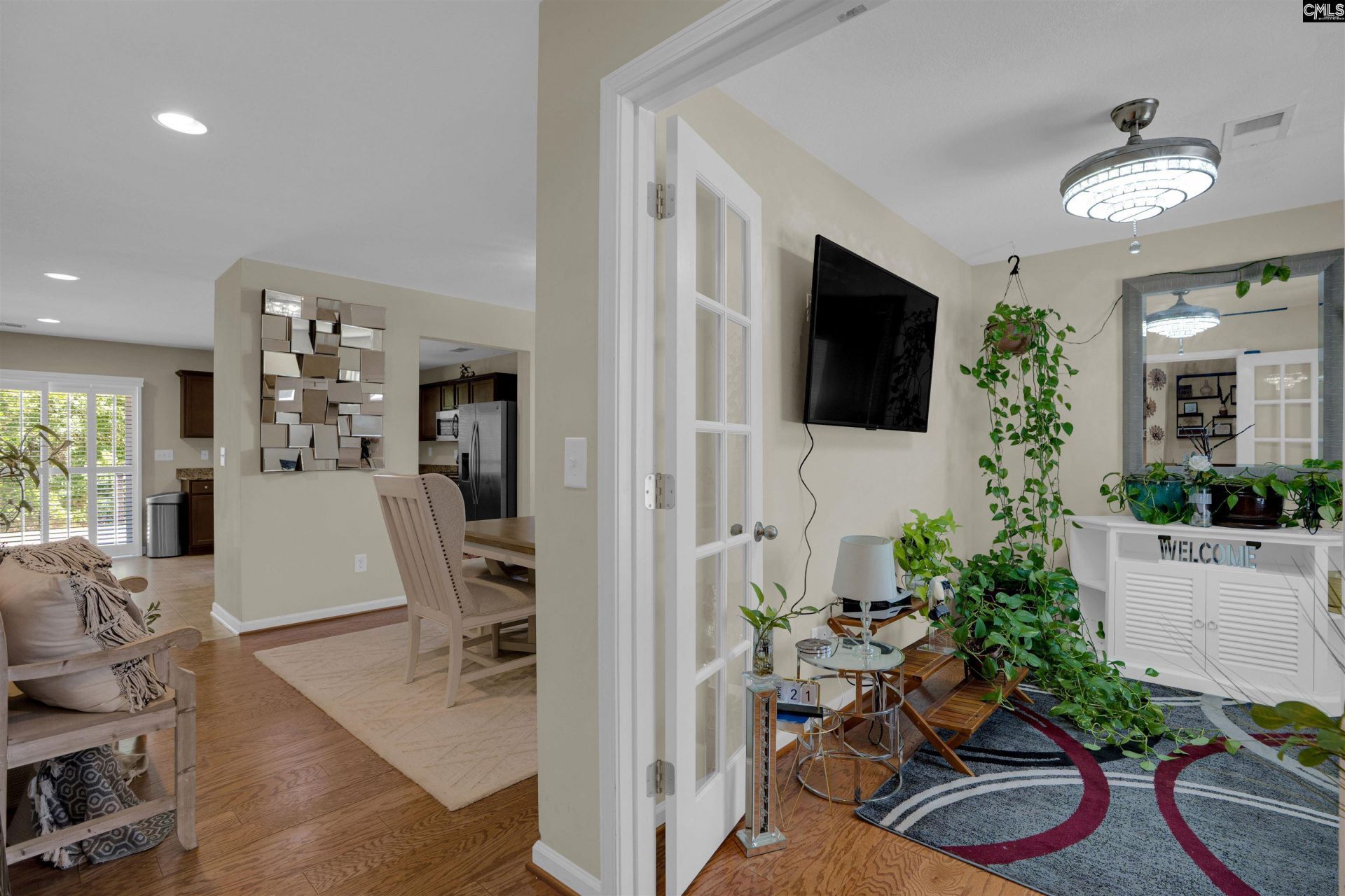 183 Mesa Verde Drive  Photo 6