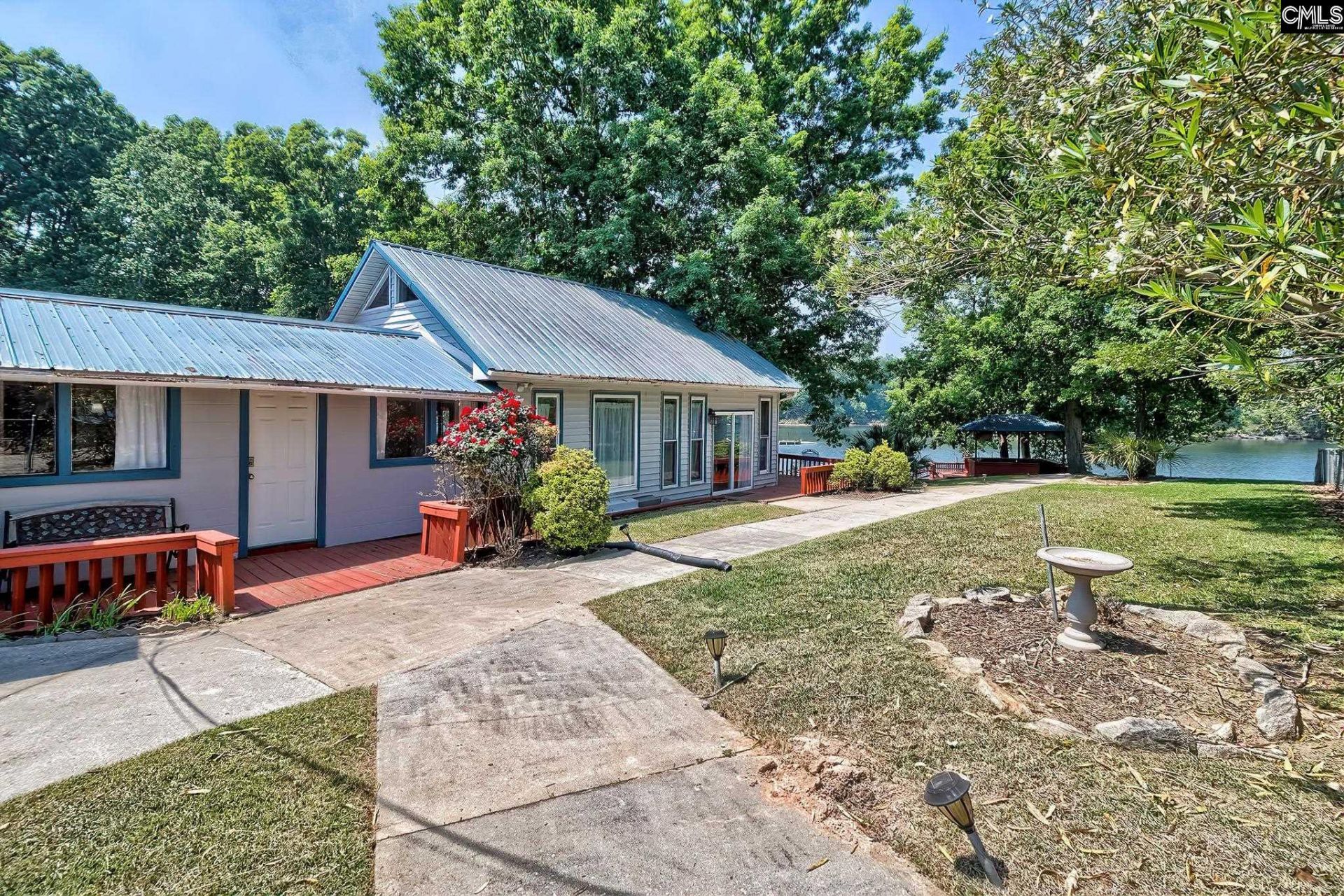 245 Rocky Retreat Court  Photo 6