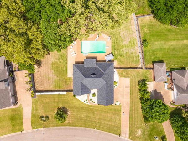 50 BLACKHILL DR, Oakland, TN 38060