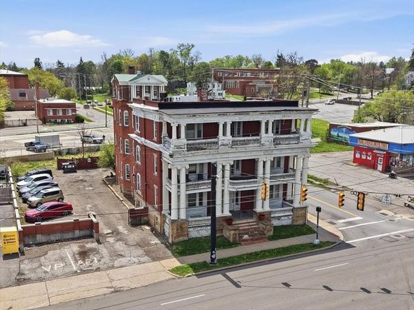 283 Park Avenue West, Mansfield, OH 44902