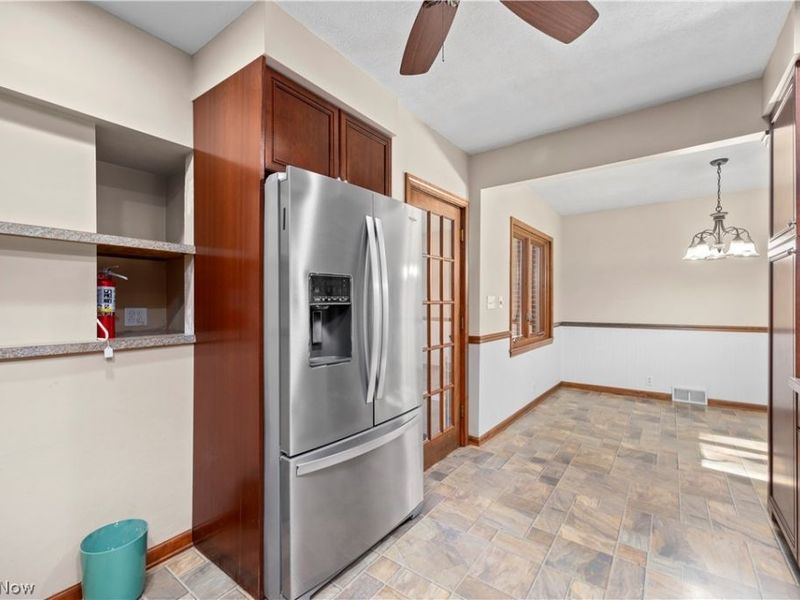 5254 Clinton Avenue, Lorain, OH 44055 Photo 11