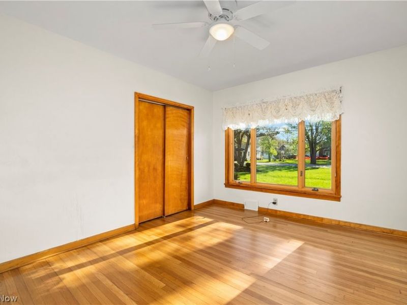 5254 Clinton Avenue, Lorain, OH 44055 Photo 22