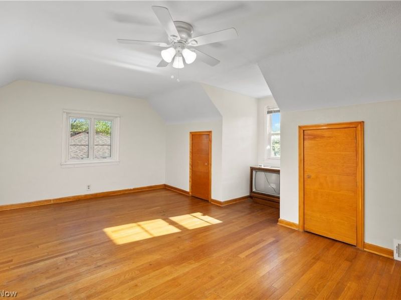 5254 Clinton Avenue, Lorain, OH 44055 Photo 31