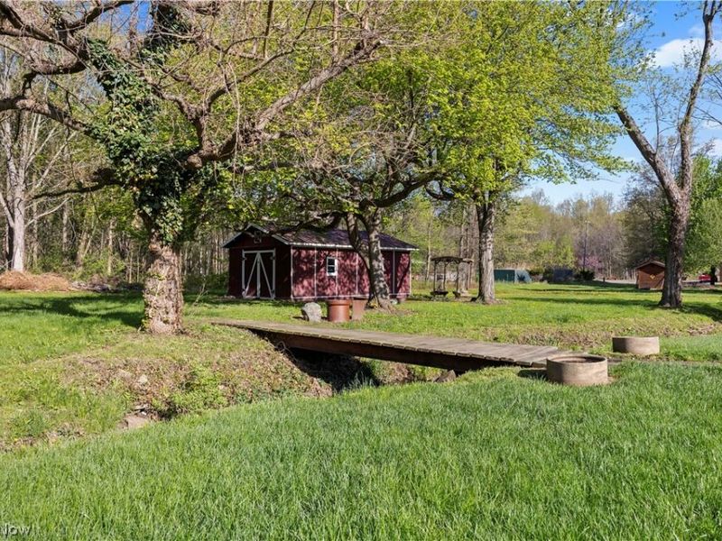 5254 Clinton Avenue, Lorain, OH 44055 Photo 40