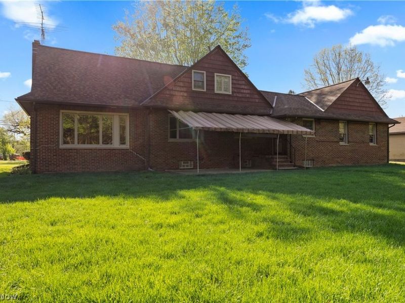 5254 Clinton Avenue, Lorain, OH 44055 Photo 43